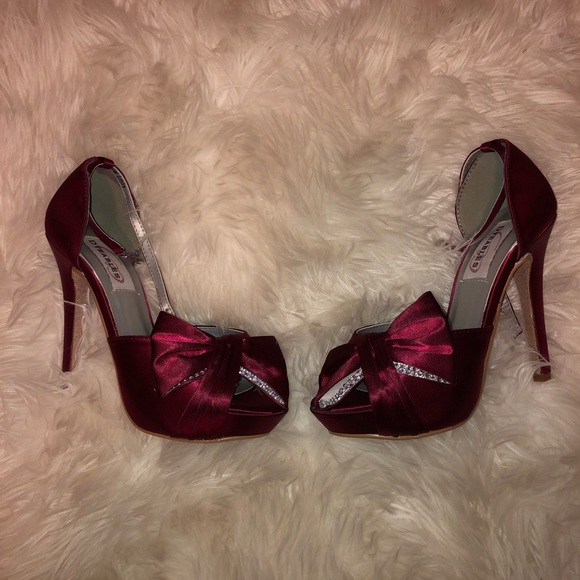 Jay Dyeable Platform Peep Toe Pump - Picture 2 of 5